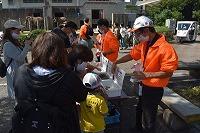 guidevolunteer2.jpg